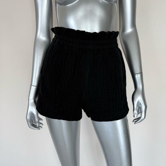IRO women linen black shorts size 36 FR or 6 US - Picture 1 of 7